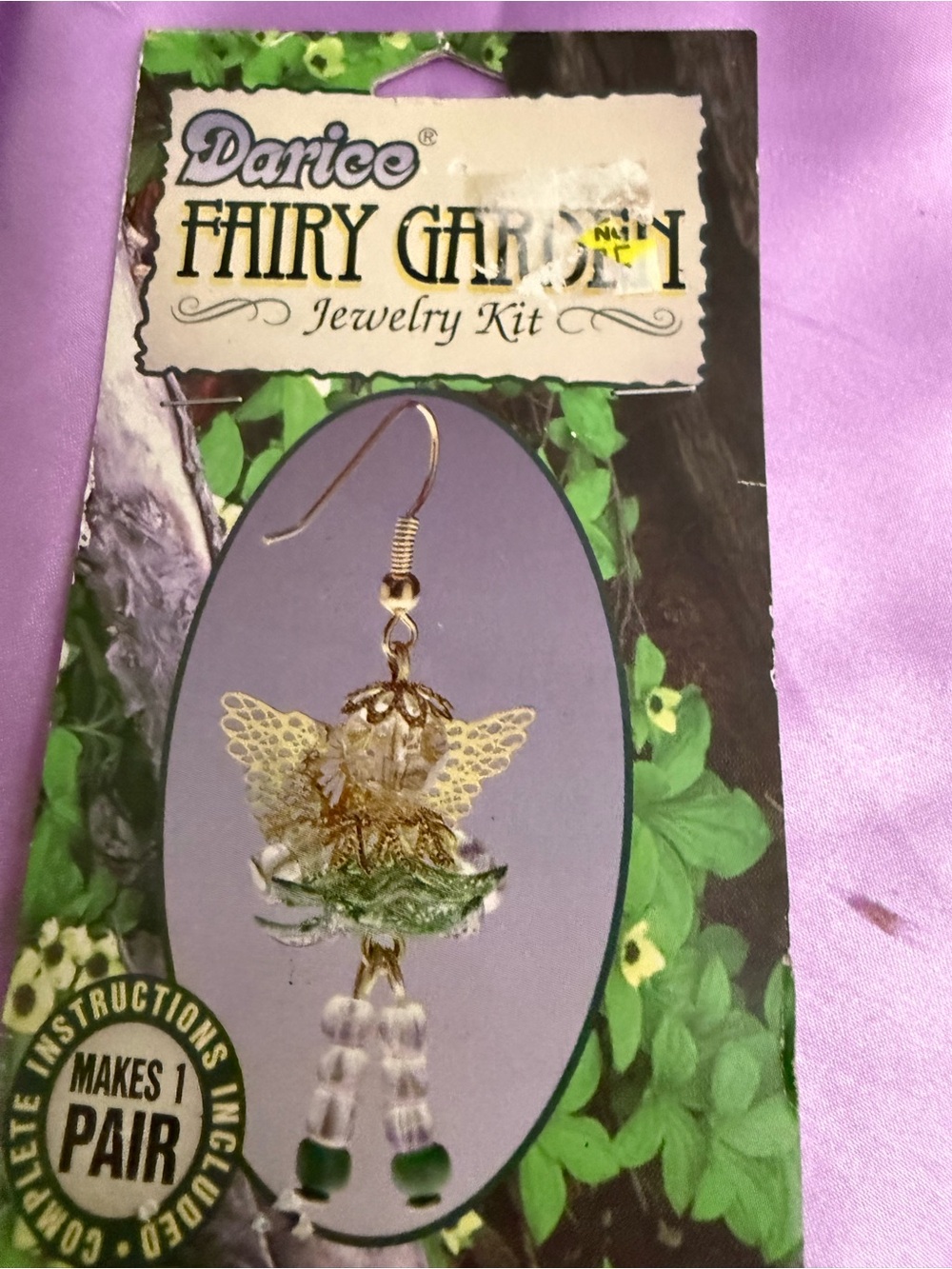 Darice Gold and Green Fairy Earrings Kit